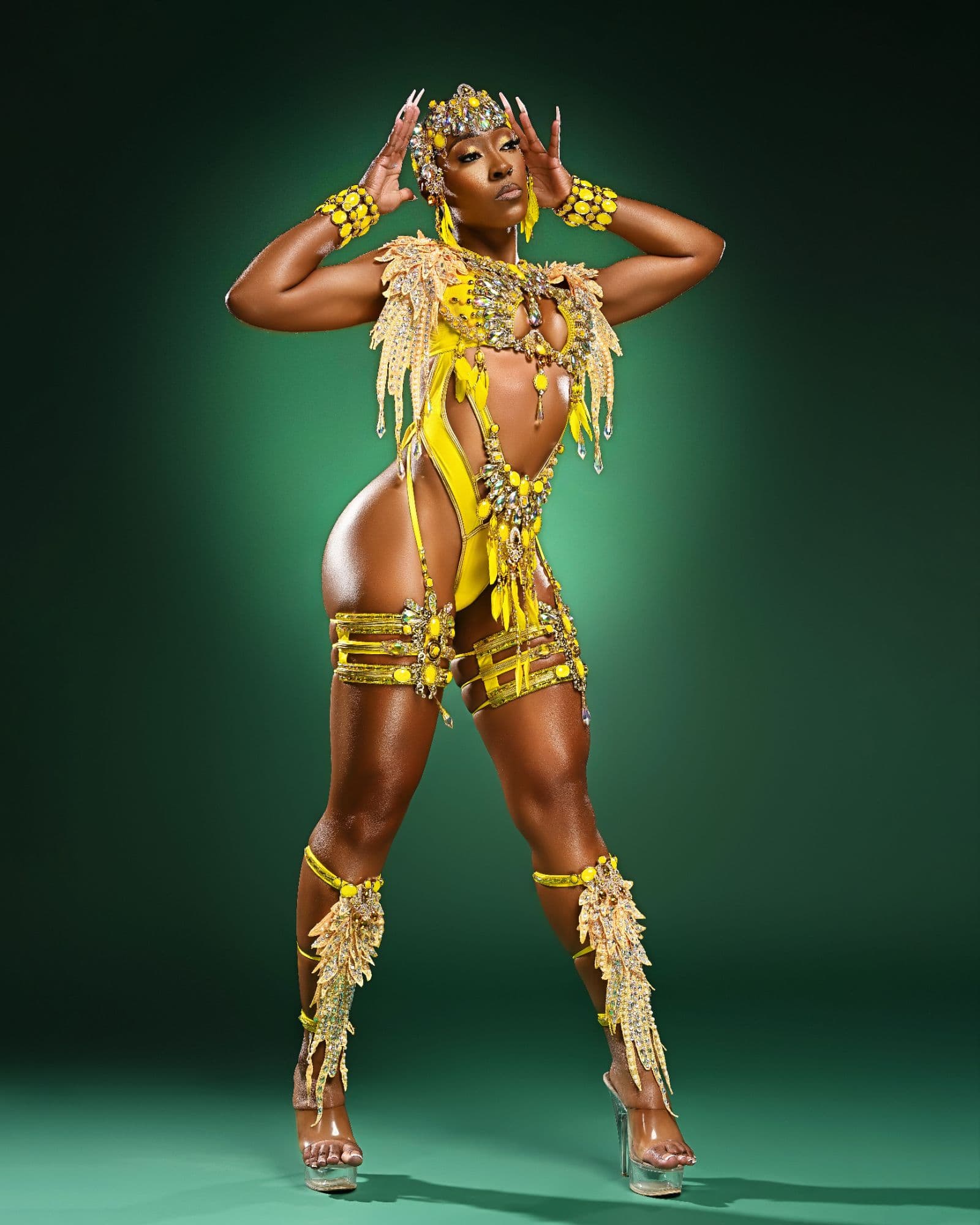 f11d77e1e6b713fd1fb90614ad0c075d_Midline_Bodywear_02.jpg