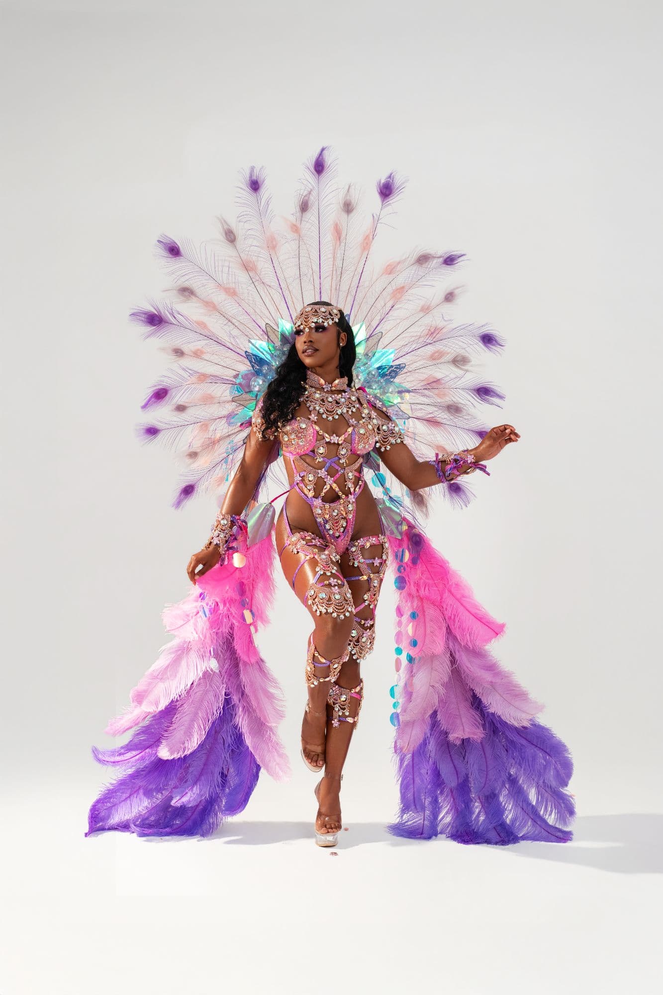 74130ac3aed976fdf7bac2afaef87f15_Frontline_Costume_With_Medium_Ba.jpg
